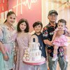 11 Potret Perayaan Ulang Tahun Audie Oryza, Anak Pertama Wendy Cagur yang Kecantikannya Jadi Sorotan