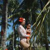 Tak Pakai Baby Sitter, Ini 11 Potret Andien Aisyah Cekatan Momong Buah Hati Rela Menidurkan Anak Sebelum Manggung