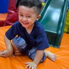 10 Potret Terbaru Baby Saka Anak Ussy Sulistiawaty dengan Rambut Baru, Wajah Bulenya Makin Mrirp Sang Papa