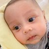 Makin Lucu dan Menggemaskan, Ini 10 Potret Baby Leslar yang Imut Banget dengan Mata Bulatnya