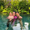 10 Potret Gemasnya Kedekatan Jessica Mila dan Baby Chloe, Kompak Banget Udah Kayak Ibu dan Anak Sendiri