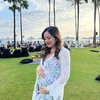 10 Potret Tasya Kamila Liburan ke Bali Bareng Keluarga, Sudah Mulai Pamer Babybump Sambil Momong!