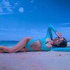 10 Potret Presenter Soraya Rasyid yang Hobi Liburan ke Pantai, Pede Pakai Swimsuit dan Pamer Body Goals