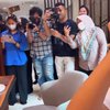 Potret Nagita Slavina Arisan Bareng Geng Cendol, Datangkan Chef Restoran Terkenal ke Rumah
