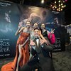 Hadiri Gala Premiere Film The Lord of The Rings: The Rings of Power , Ini Potret Mikha Tambayong Tampil Memukau dengan Gaun Orange 
