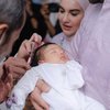 10 Potret Akikah Baby Puti, Anak Keempat Irish Bella dan Ammar Zoni dengan Warna Serba Ungu