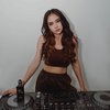 Gayanya Selalu Bikin Cowok-Cowok Gak Bisa Kedip, Ini Deretan Potret DJ Joana Pamer Perut Terbuka yang Kece Abis