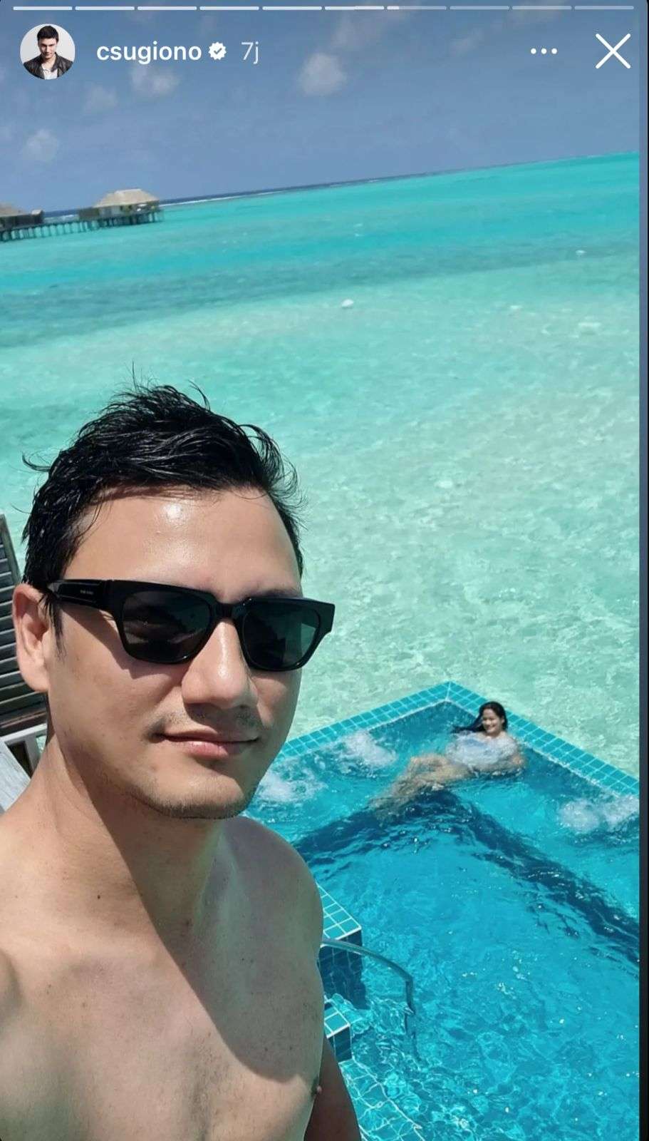 11 Potret Titi Kamal dan Christian Sugiono Liburan ke Maldives, Vibesnya Kayak Pengantin Baru Lagi Honeymoon 