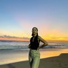 Cantik dan Glowing Banget di Bawah Sinar Matahari, Ini Deretan Potret Clara Bernadeth Liburan ke Labuan Bajo