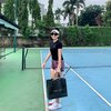 Deretan Potret Valerie Tifanka saat Main Tenis, Pamer Kaki Ramping dan Mulus Bikin Salah Fokus