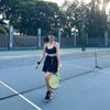 Deretan Potret Valerie Tifanka saat Main Tenis, Pamer Kaki Ramping dan Mulus Bikin Salah Fokus