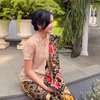 10 Potret Fuji Pakai Kebaya, Tampil Anggun di Acara Tedak Siten Baby Ameena
