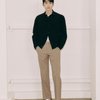 Gantengnya Kelewatan, Ini 10 Potret Lee Soo Hyuk dalam Balutan Outfit Formal hingga Casual yang Selalu Sukses Bikin Meleleh Ciwi-Ciwi