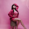 10 Potret Dinar Candy dengan Outfit Serba Pink, Style-nya Gemesin Banget!