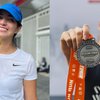 Hobi Ikut Marathon, Ini Deretan Potret Nia Ramadhani Pamer Medali dengan Wajah Bahagia