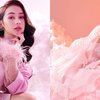 8 Photoshoot Sandrinna Michelle dengan Tema Serba Pink, Anggun dan Cantik Banget!