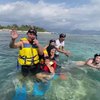Deretan Potret Keluarga Ahmad Dhani Snorkeling di Gili Trawangan, Gaya Shafeea yang Makin Dewasa Jadi Sorotan