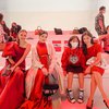 Tetap On Point saat Hamil Besar, Ini 7 Potret Tasya Farasya di Jakarta Fashion Week 2023 
