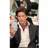 Usia Genap 57 Tahun, Ini 10 Potret Shahrukh Khan yang Tetap Charming dan Memesona