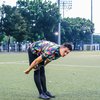 Tetap Memesona Meski Bercucuran keringat, Ini 10 Potret Aktor Sinetron Andrew Andika saat Main Sepak Bola