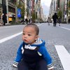 Doyan Travelling Sejak Bayi, Ini Potret Baby Izz Liburan ke Jepang yang Gayanya Mirip Indra Priawan Banget