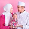 10 Potret Terbaru Keluarga Kartika Puteri dengan 2 Anak, Pamer Keharmonisan dengan Outfit Serba Pink