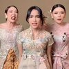 11 Gaya Fuji dan Gisella Anastasia Bareng Wendy Walters di Pemotretan Terbaru, Seru TikTokan Pakai Kebaya