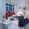 Deretan Potret Zaskia Gotik di Pesta Ulang Tahun Anak, Bergaya Imut Kenakan Bando Mickey Mouse