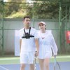 Gemas Abis! Ini 10 Potret Raffi Ahmad dan Nagita Slavina Main Tenis Bareng