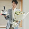 Job Nyanyinya Gak Dibayar Agensi Selama 18 Tahun, Ini 10 Pesona Aktor Korea Lee Seung Gi yang Selalu Diganderungi Wanita