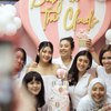 Meriah Banget! Ini 10 Potret Baby Shower Canti Tachril Istri Adipati Dolken Bareng Para Sahabat