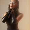 Gorgeous Banget, Ini Deretan Potret Tatjana Saphira Dengan Outfit Serba Hitam dan Mata Berkilauan