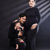 7 Potret Maternity Shoot Felicya Angelista, Kenakan Outfit dan Nuansa Serba Hitam