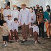 Potret Kompak Jan Ethes dan Sedah Mirah di Pernikahan Kaesang, Gemes Selalu Lengket Sampai Joget Bareng di Depan Pelaminan