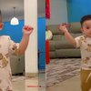 Potret Baby Adzam Anak Nathalie Holscher Bisa Jalan untuk Pertama Kali, Lancar Banget!