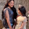 Deretan Pemotretan Terbaru Marshanda dan Sienna Kasyafani  Bertema Princess, Kompak Pakai Gaun Bling-Bling dan Mahkota Mewah