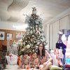 10 Potret Perayaan Natal Keluarga Momo Geisha, Senyum Bahagia Terpancar dari Dua Buah Hatinya