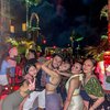Deretan Potret Wulan Guritno Asyik Clubbing di Bali Bareng Pacar, Tampil Terbuka hingga Curi Perhatian