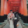 Deretan Potret Keluarga Natta Reza Liburan ke Jepang, Tampil Senada Hingga Pakai Kimono