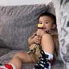 10 Potret Terbaru Baby Adzam yang Makin Ganteng, Sudah Pinter Gaya di Depan Kamera Loh