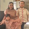 8 Potret Rachel Vennya Rayakan Imlek dengan Kedua Anaknya, Netizen Ramai Mempertanyakan Tentang Agama