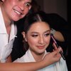 Mikha Tambayong Nikah! 8 Potret Detail Makeupnya Manglingi Banget!