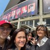 10 Potret Seru Keluarga Ersa Mayori Liburan ke Bangkok, Asyik Menikmati Suasana Kota Hingga Nonton Konser ENHYPEN