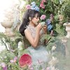 Deretan Pemotretan Fuji dengan Tema Wanita Kebun yang Cantik Banget, Song Hye Kyo Lewat!