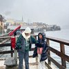 Potret Ayu Ting Ting Liburan Ke Austria, Sambil Gendong Ponakan di Tengah Suhu 4 Derajat