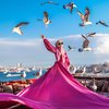 Pakai Dress Sepanjang 10 meter, Ini Deretan Potret Liburan Eddies Adelia di Turki Tampil Ala Princess Bak di Negeri Dongeng