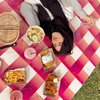 10 Potret Cantik Shirin Al-Athrus, Selebgram Berhijab yang Parasnya Bikin Teduh di Hati