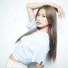 Miliki Badan Langsing, Ini 10 Potret Desy Genoveva Eks JKT48 Pamer Perut Rata yang Bikin Iri