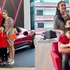 The Real Sultan, Ini 10 Potret Sandra Dewi Ajak Kedua Anaknya ke Showroom Mobil Mewah