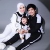 Deretan Pemotretan Terbaru Keluarga Atta Halilintar dan Aurel Hermansyah, Gaya Ameena yang Selalu Full Senyum Gemas Banget!